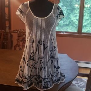 Moulinette Soeurs Anthro Sheer Embroidered Tunic